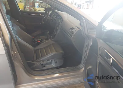 2016 Volkswagen Golf R 4-Door z USA, uszkodzony, nr VIN WVWUF7AU2GW060413